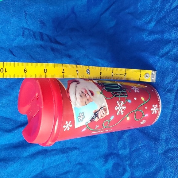 Universal Studios 2021 Christmas Premium Coca-Cole Freestyle Cup - Picture 5 of 16